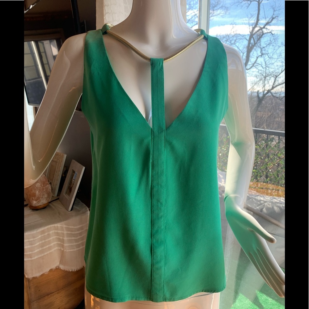 BCBG Maxazria sz S green top with gold neck detail